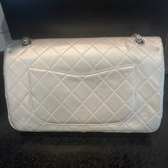 ⭐️ CHANEL ⭐️ jumbo flap bag. - Picture 9 of 16